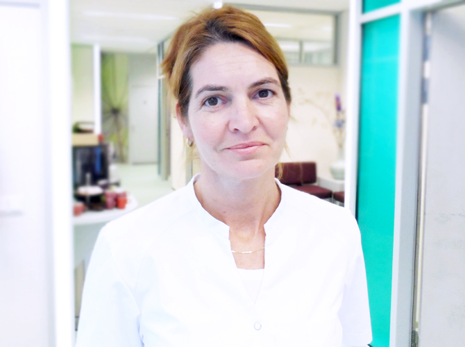 Mevrouw K. Hoogland
